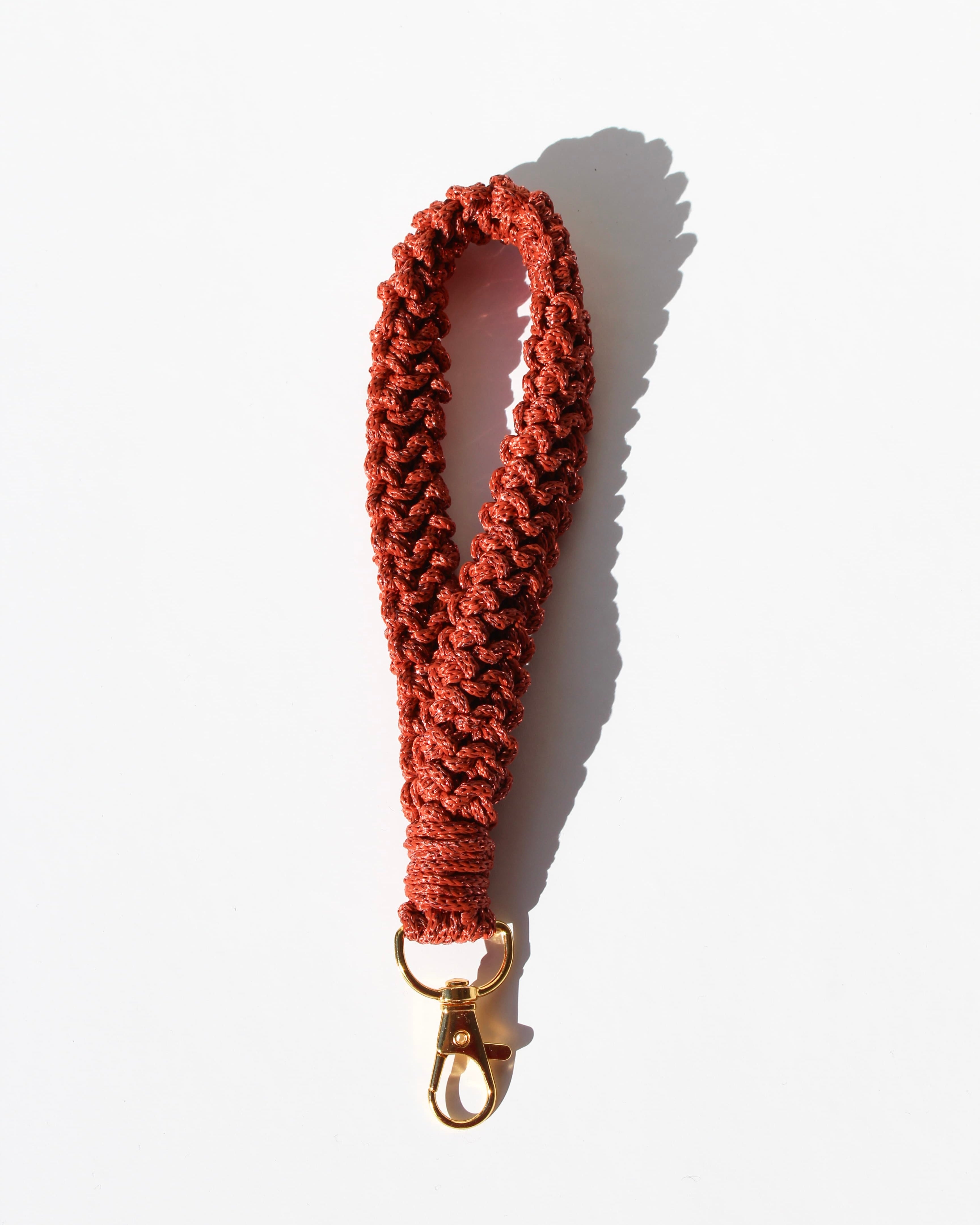 LLAVERO DE MANO BRILLANTE