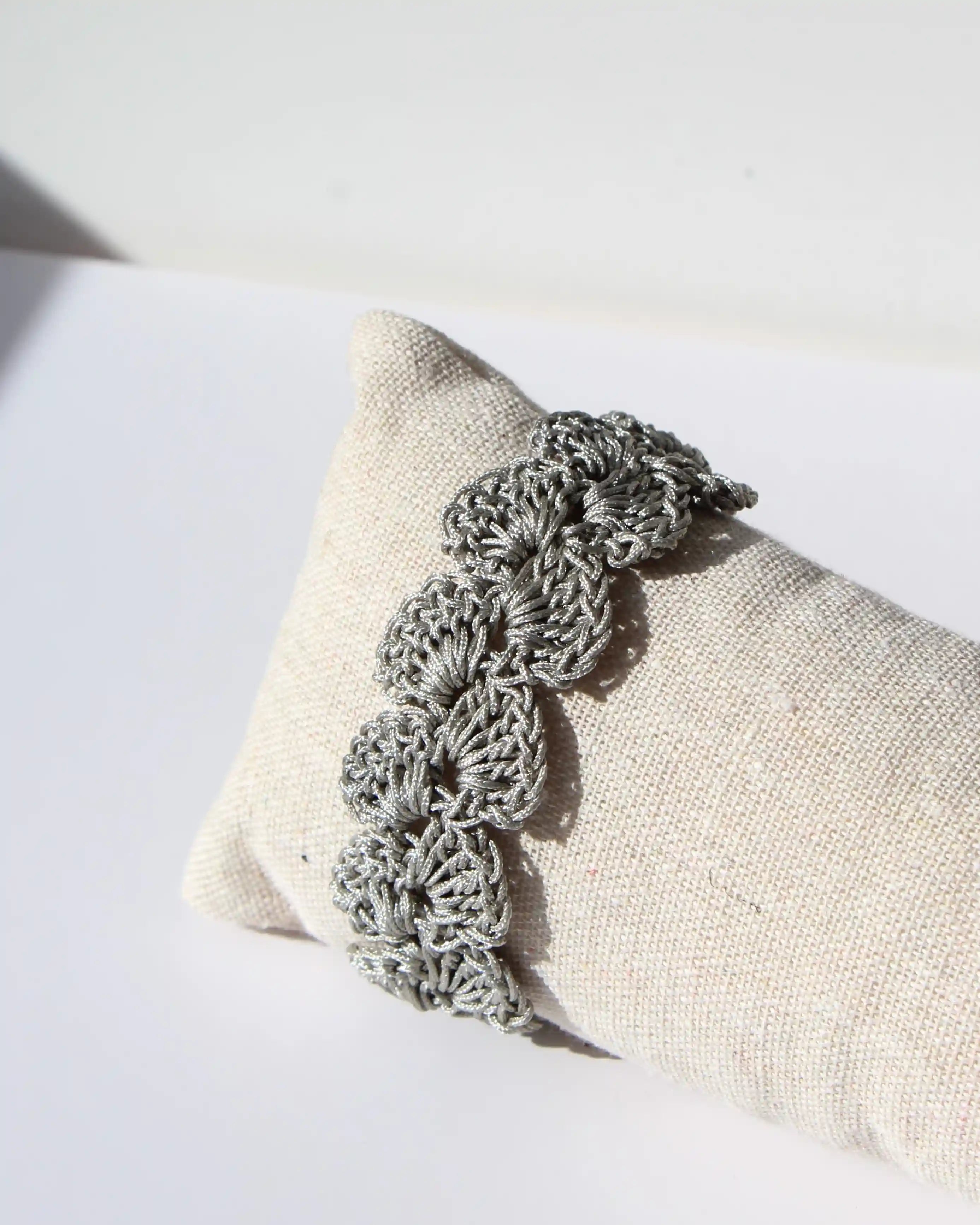 BRAZALETE CROCHET