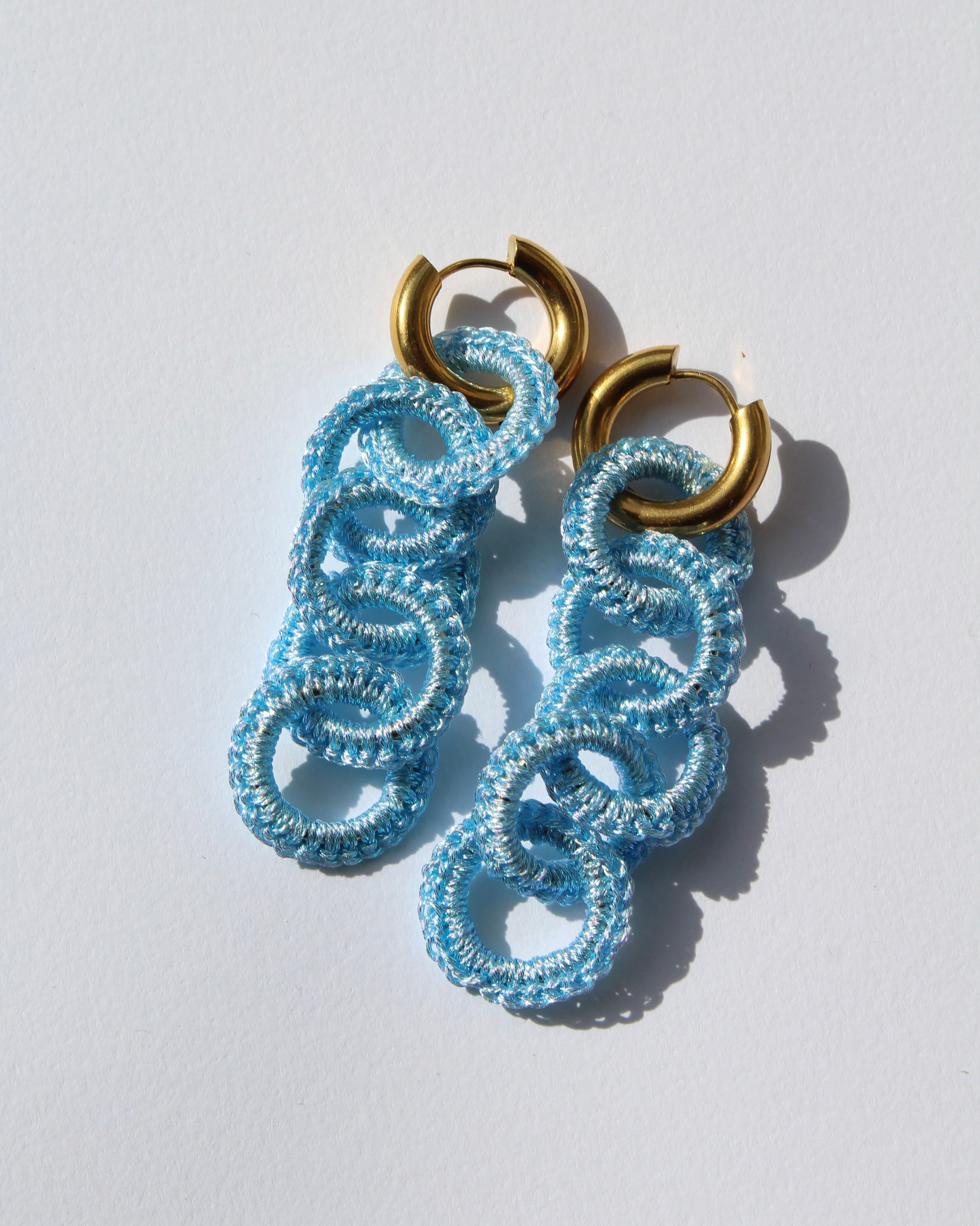 PENDIENTES MILÁN LARGOS BRILLANTES