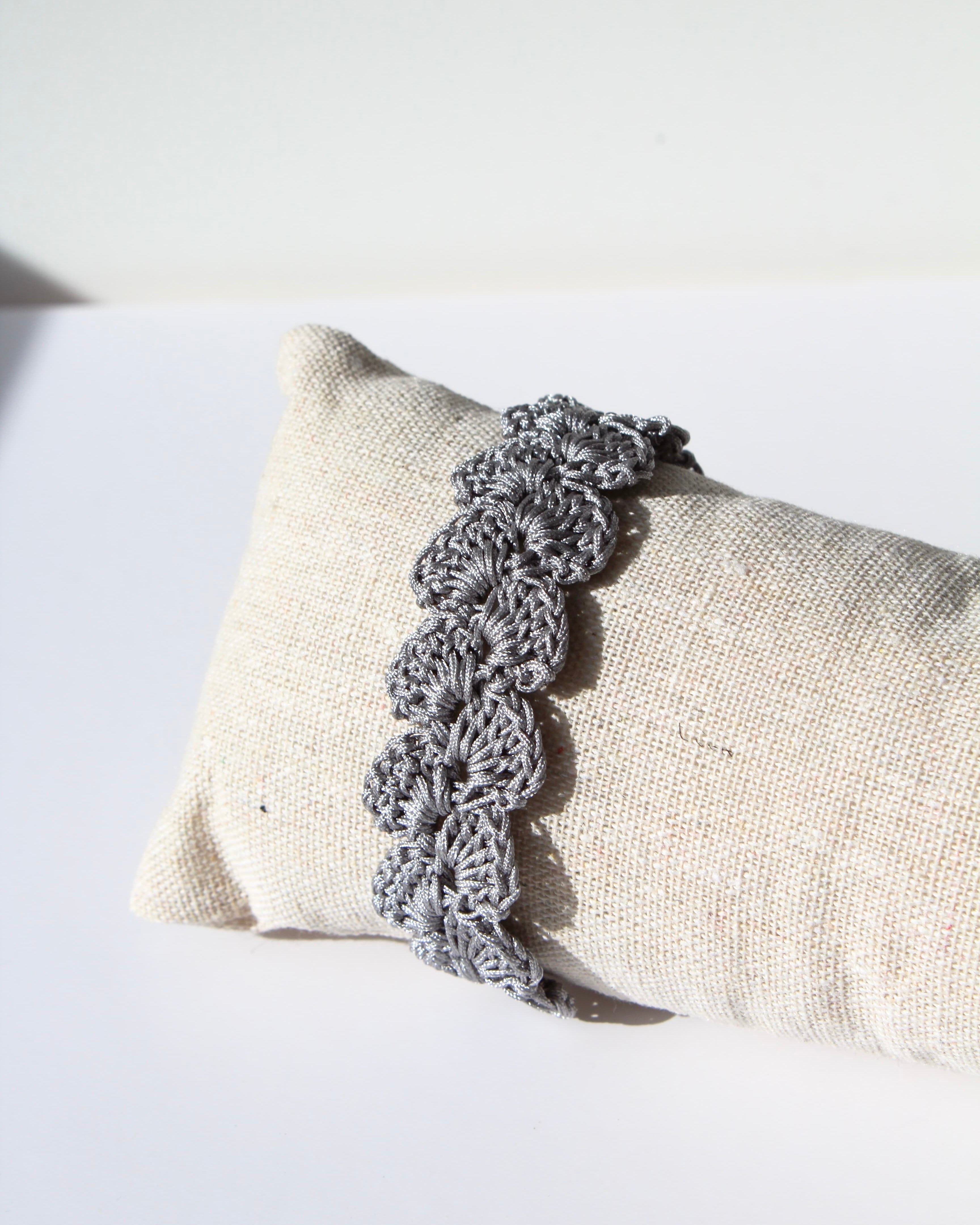 BRAZALETE CROCHET