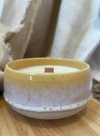 VELA SOJA CERÁMICA - AMARILLA