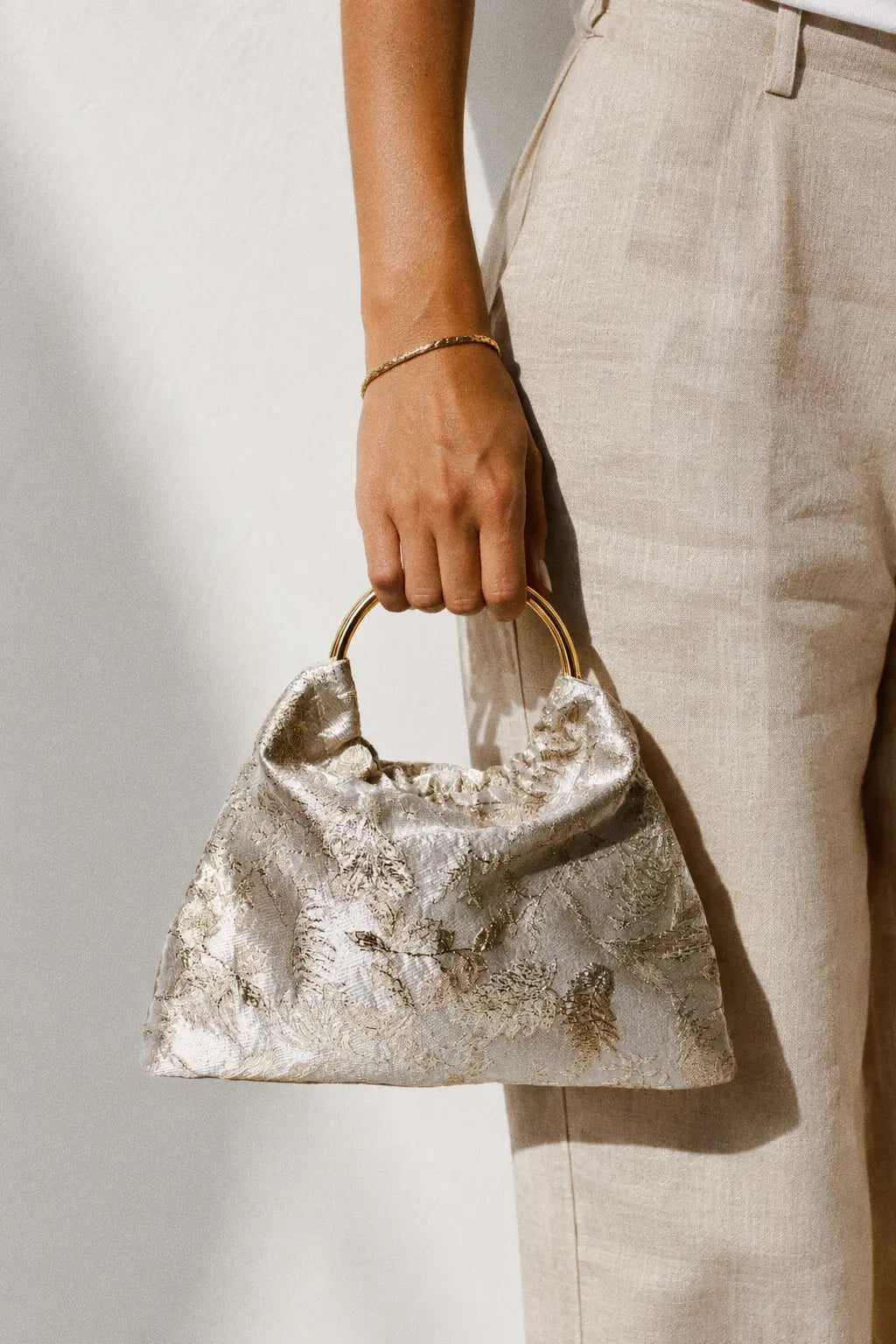 BOLSO PARIS TELA -  DORADO ESTAMPADO